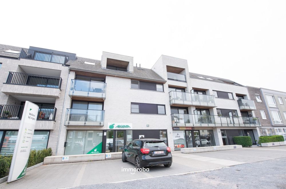 Vastgoedfoto van onroerend goed 8952424, Instapklaar 1-slaapkamerappartement in centrum Olsene